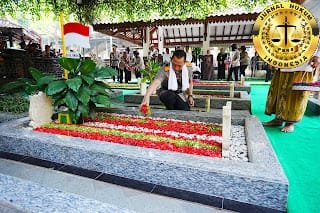 Kapolri Kenang Jejak Reformasi Gus Dur Melalui Ziarah di Tebuireng Jelang Hari Bhayangkara ke-80