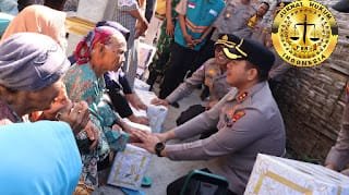 Sambut Hari Bhayangkara ke-80, Polres Lamongan Bedah Rumah Warga Tak Layak Huni dan Salurkan Bansos