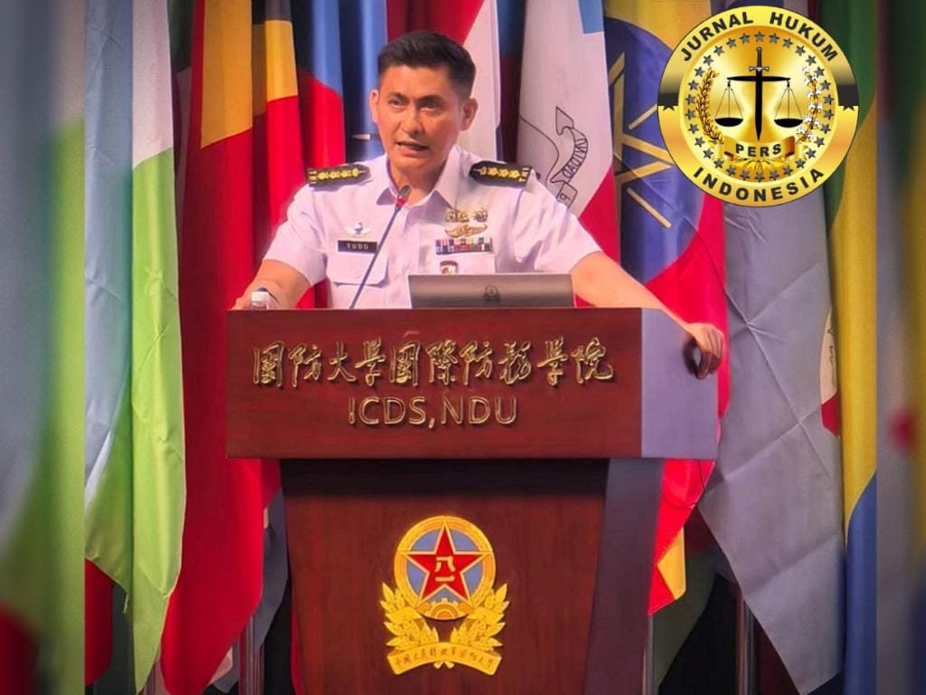 PERWIRA TNI AL TOREHKAN PRESTASI DUNIA, RAIH PENGHARGAAN OUTSTANDING PAPER DI FORUM PERTAHANAN INTERNASIONAL